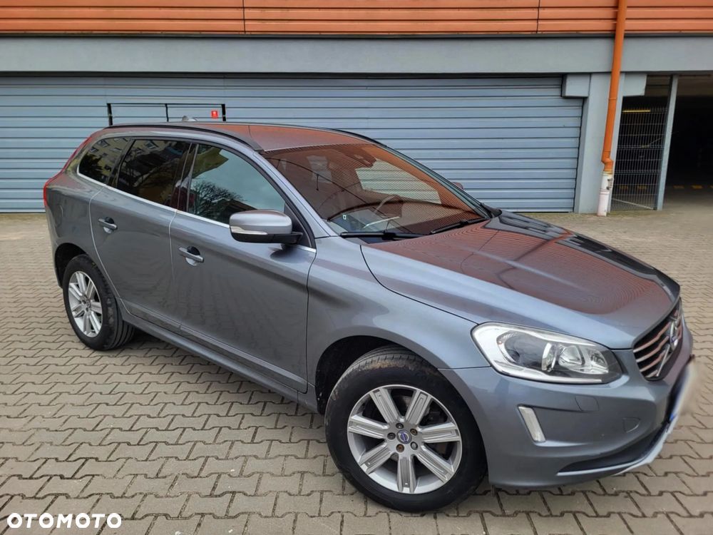 Volvo XC 60 D4 Geartronic Momentum - 17