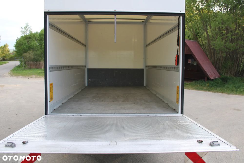 Ford Transit - 20