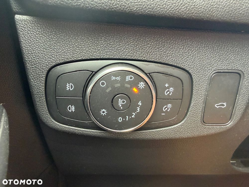 Ford Focus 1.5 EcoBlue Start-Stopp-System ACTIVE DESIGN - 25