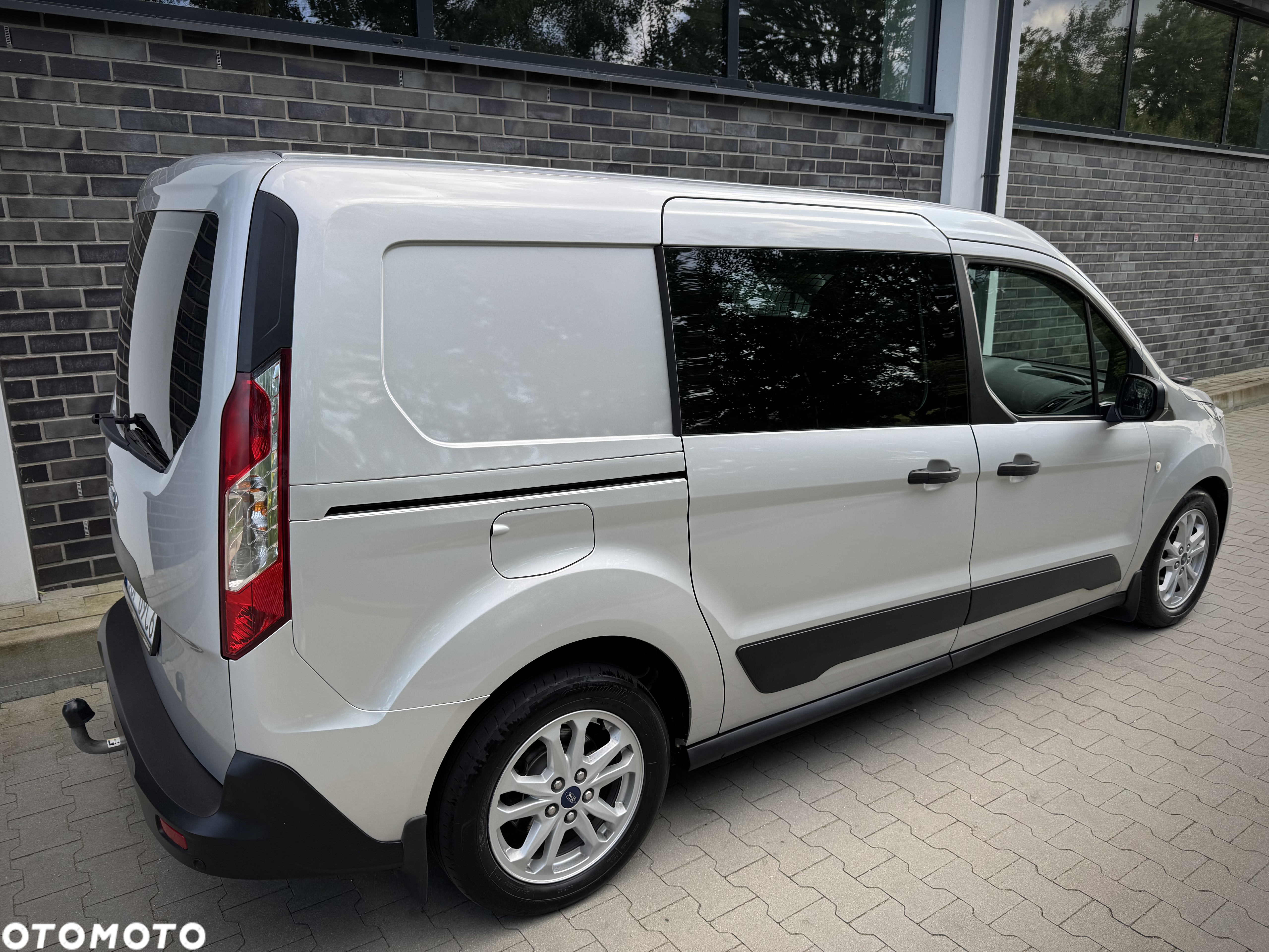 Ford Transit Connect - 12