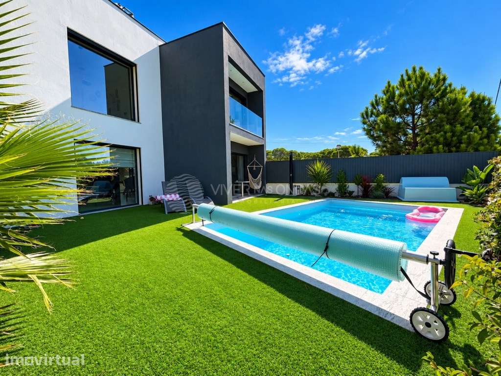 Moradia T3 com piscina - Lagoa de Albufeira - Grande imagem: 2/46