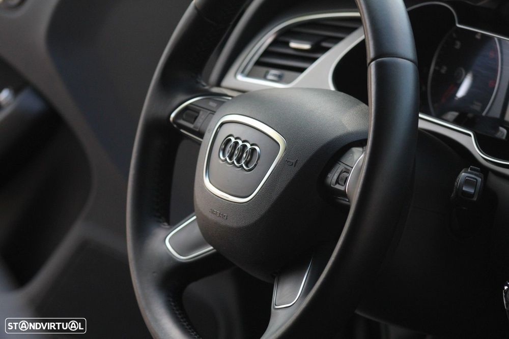 Audi A4 Avant 2.0 TDI Business Line - 16