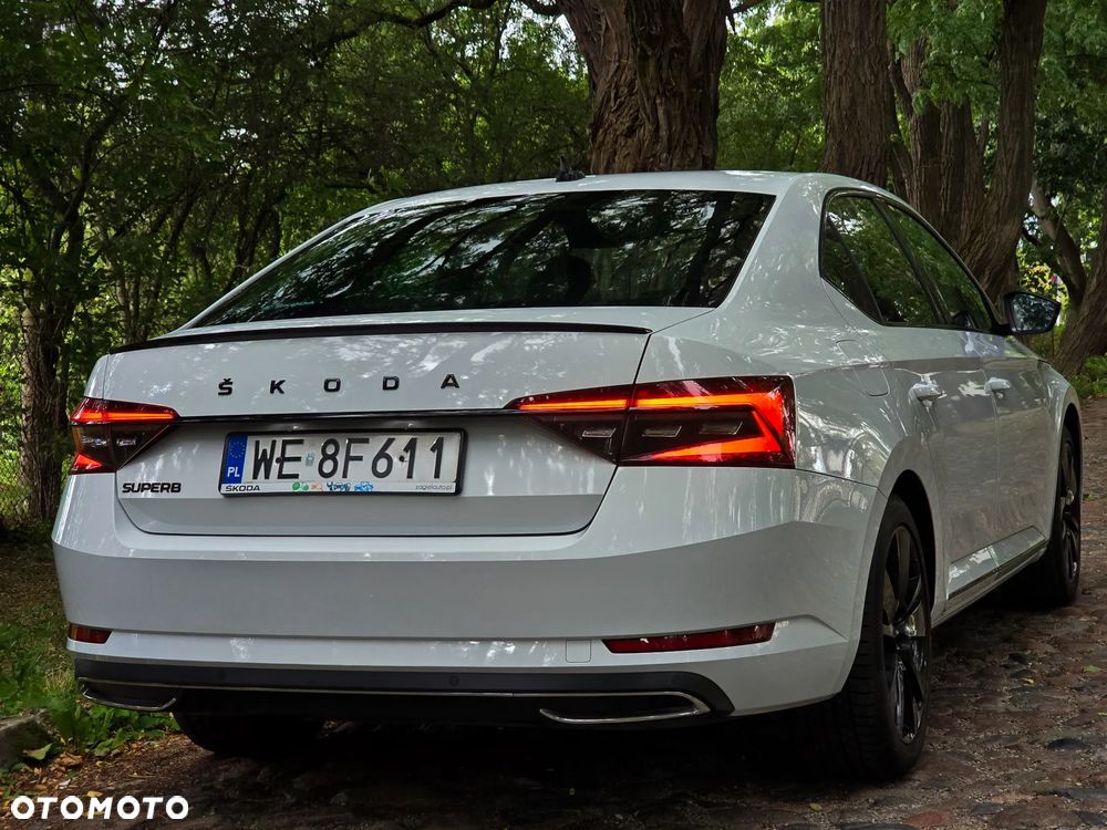 Skoda Superb 2.0 TDI SCR Sportline DSG - 13