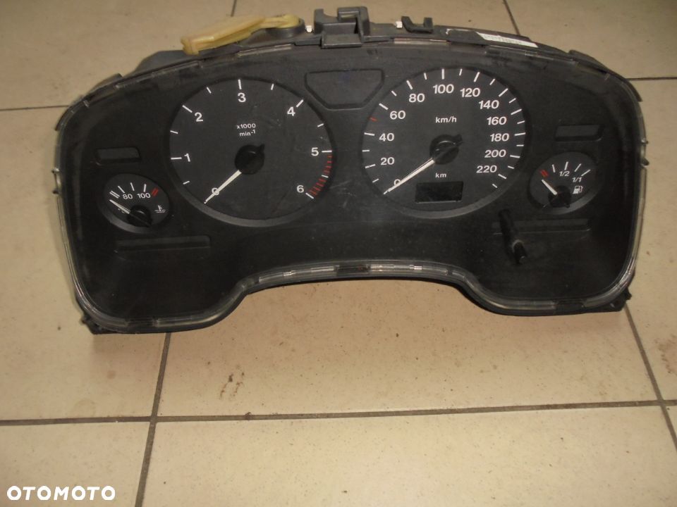 LICZNIK ZEGAR ASTRA II G 1.7 09228750DY