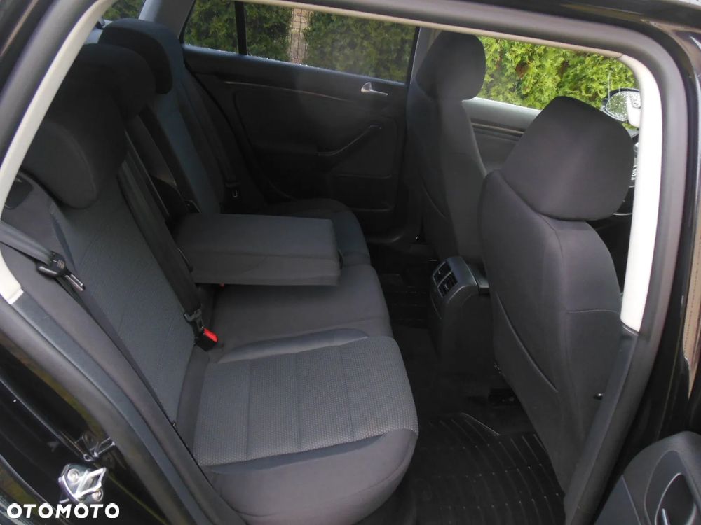 Volkswagen Golf 1.4 TSI Highline - 9