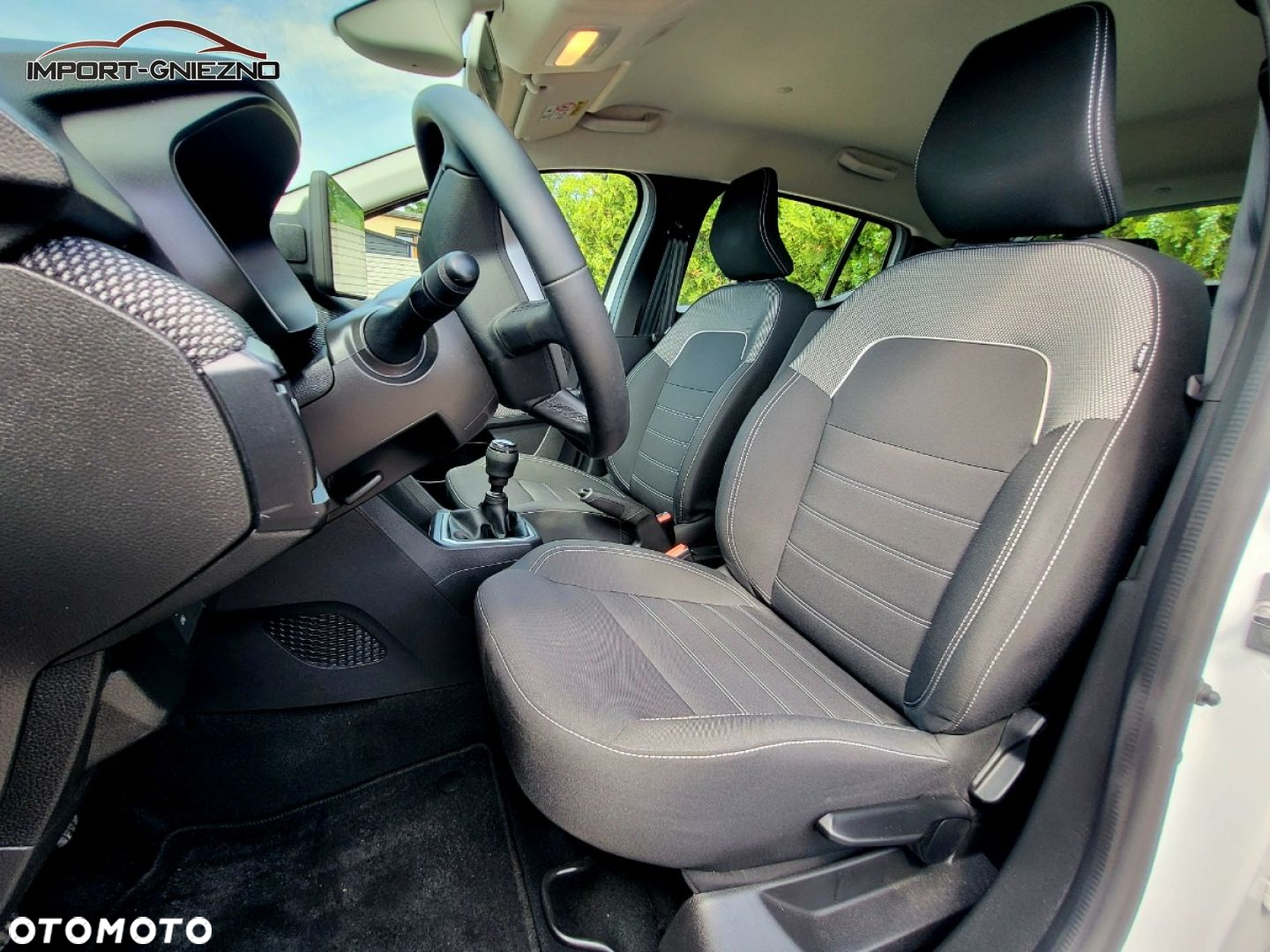 Dacia Sandero - 17