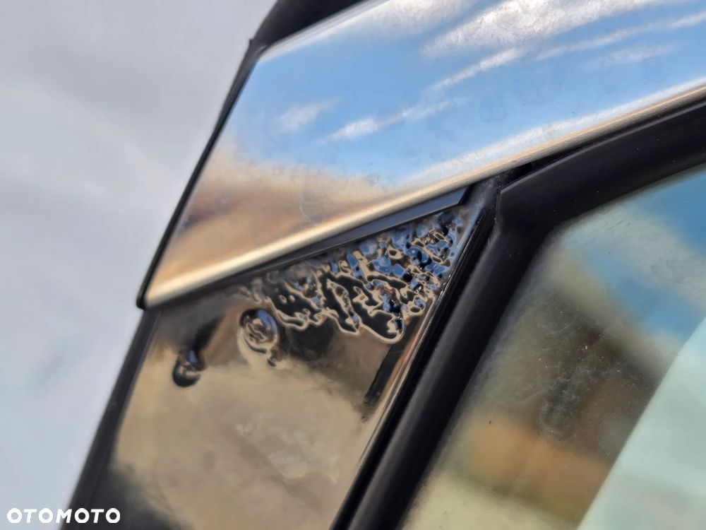 DRZWI LEWE  PRZOD SUBARU OUTBACK V - 15