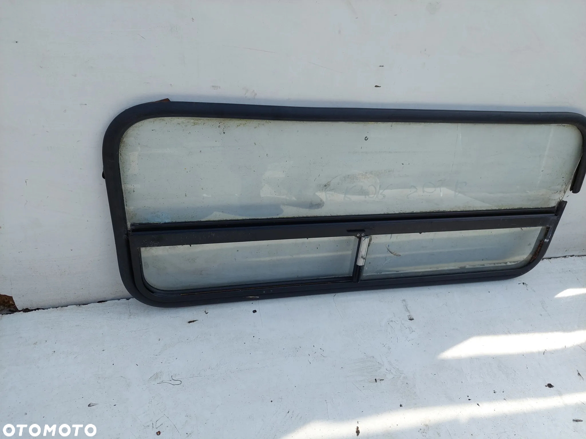 VOLKSWAGEN T3 szyba suwana prawa lewa strona stary typ - 5