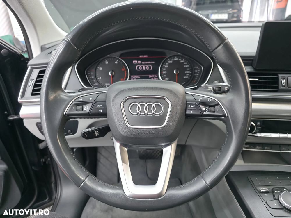 Audi Q5 2.0 40 TDI quattro S tronic Sport - 12