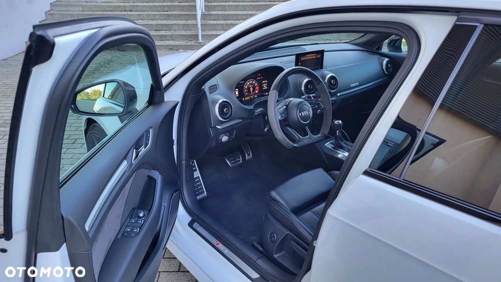 Audi RS3 Sportback 2.5 TFSI Quattro S tronic - 12