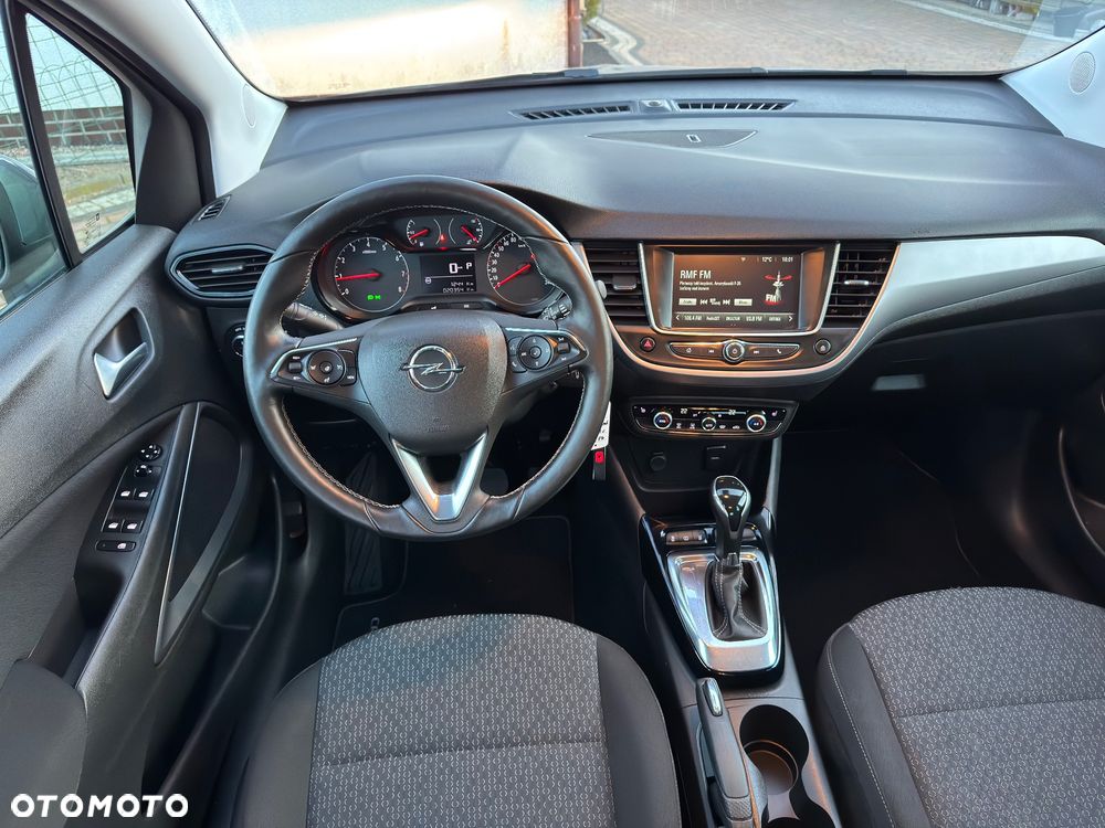Opel Crossland X - 21