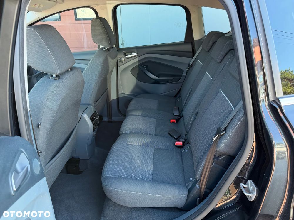 Ford C-MAX 1.6 Ti-VCT Champions Edition - 16