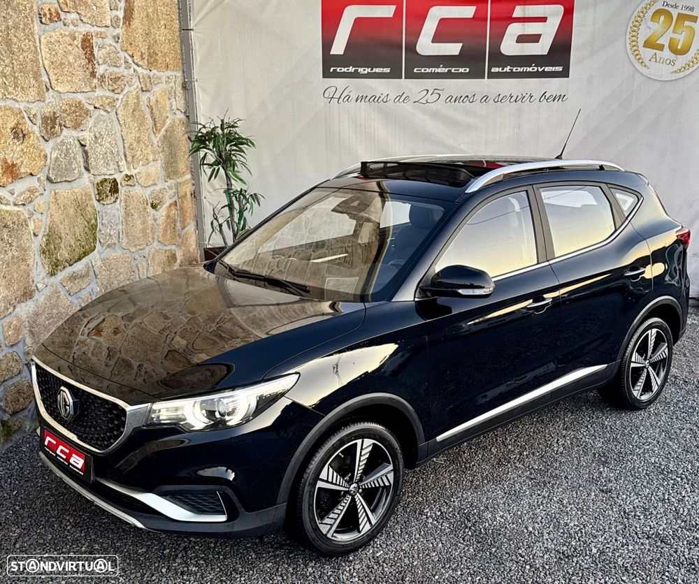 MG ZS - 42
