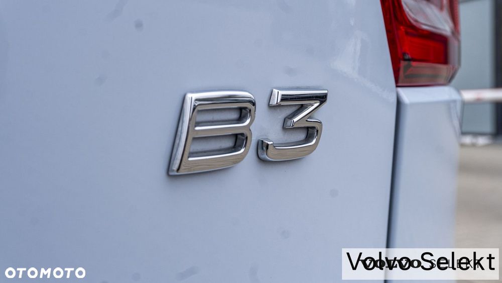 Volvo XC 40 - 25
