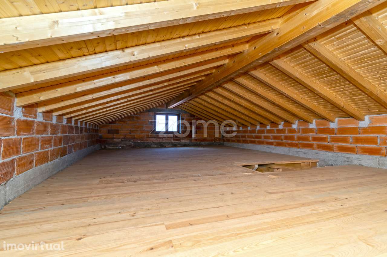 Refúgio em Xisto com Vista Deslumbrante para a Serra do Açor - Grande imagem: 3/31