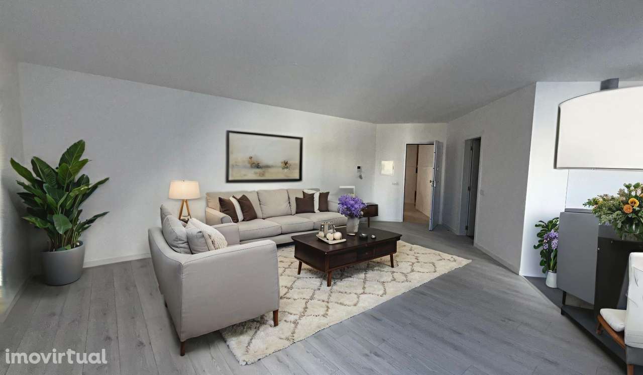 Apartamento T0 com parqueamento e vistas de mar - Grande imagem: 2/25