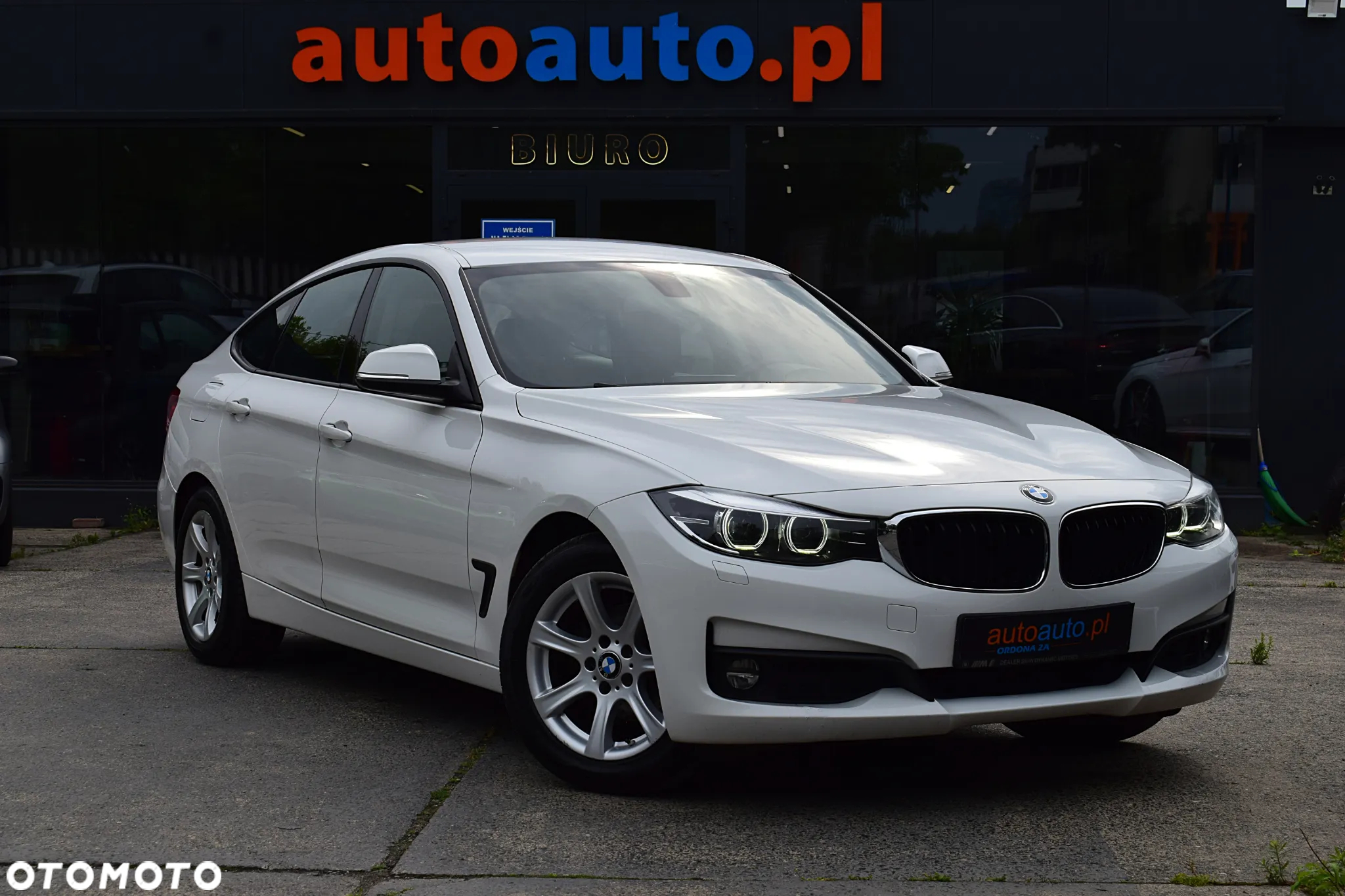 BMW 3GT 318d Business Edition - 3