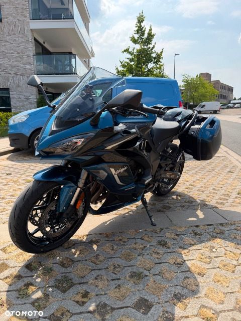 Kawasaki Ninja 1000 SX - 3
