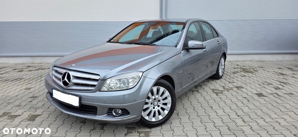 Mercedes-Benz Klasa C 180 Kompressor Automatik BlueEFFICIENCY - 2