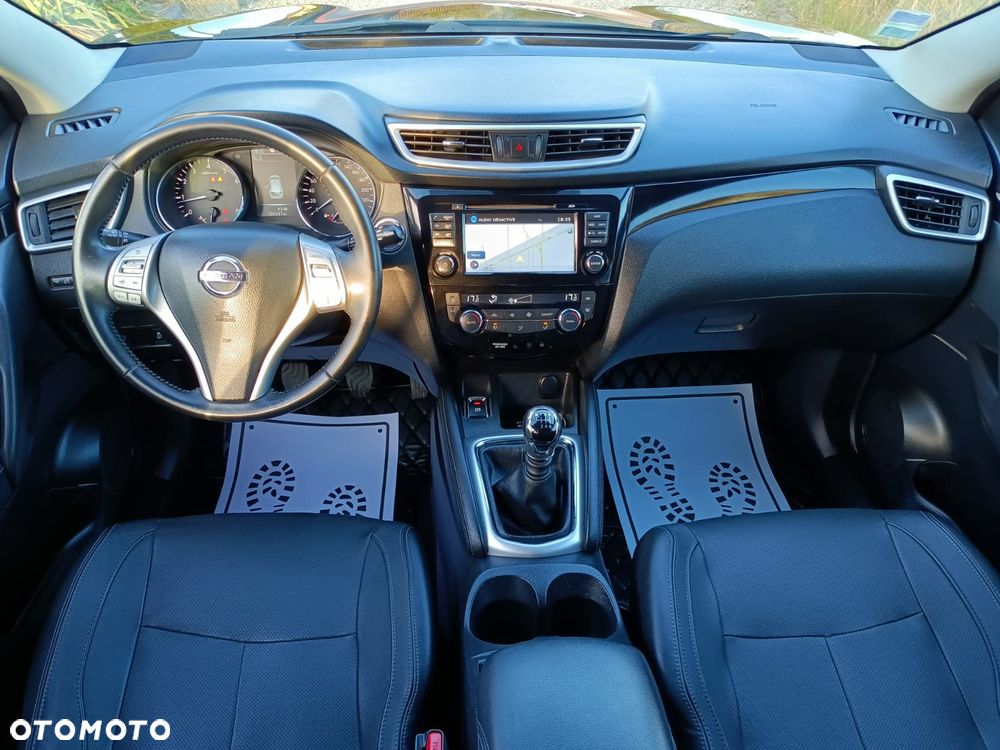 Nissan Qashqai 1.2 DIG-T Tekna+ - 25