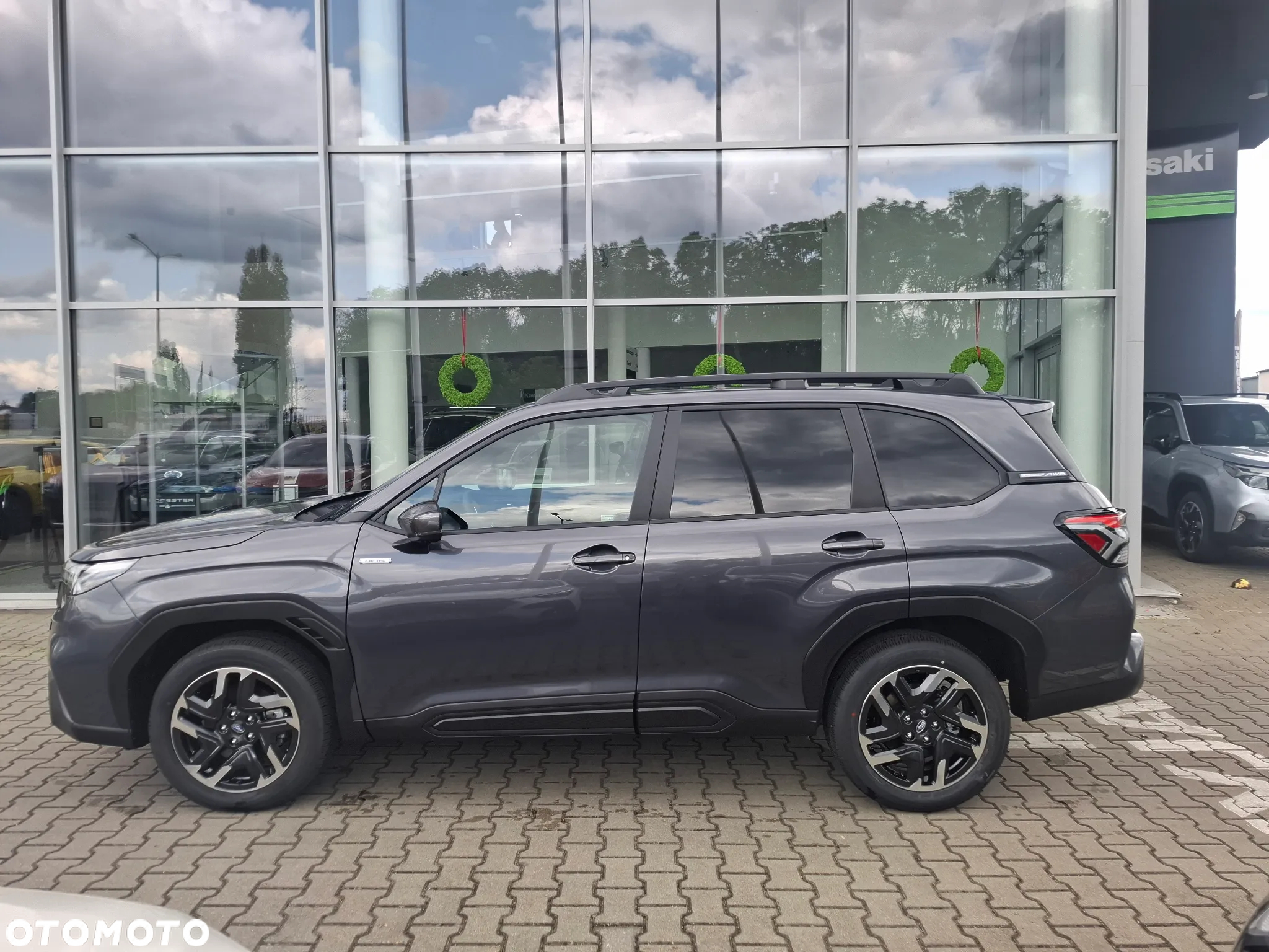 Subaru Forester 2.0i-L Platinum (EyeSight) Lineartronic - 12