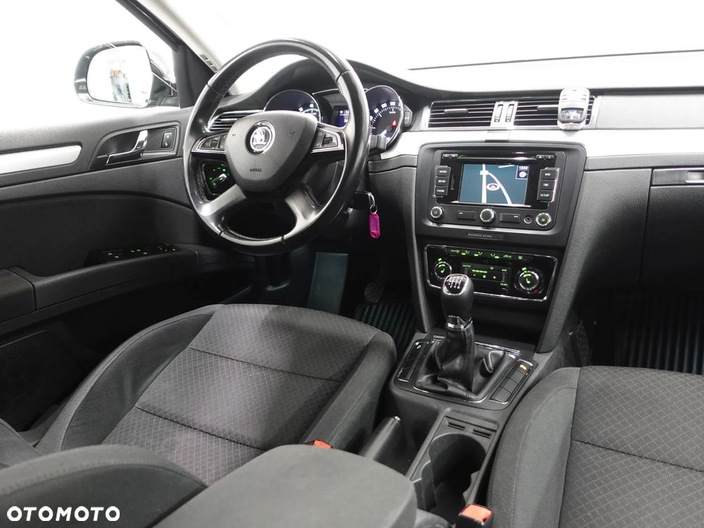 Skoda Superb 1.8 TSI Ambition - 33