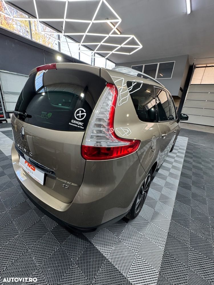 Renault Scenic - 7