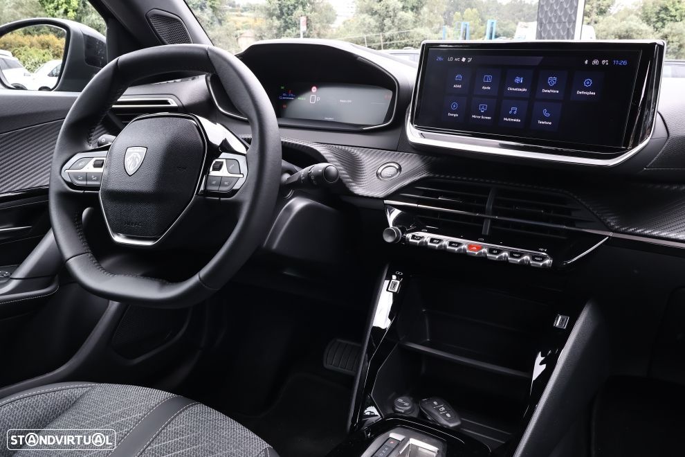 Peugeot e-2008 54 kWh Allure - 13