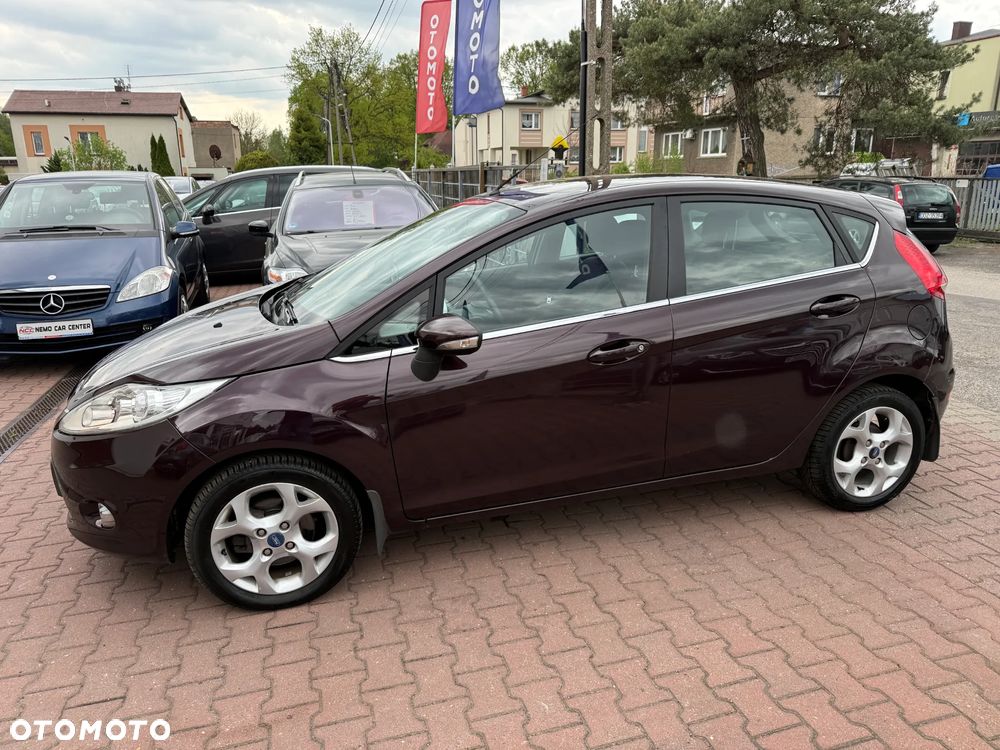 Ford Fiesta 1.25 Celebration - 8
