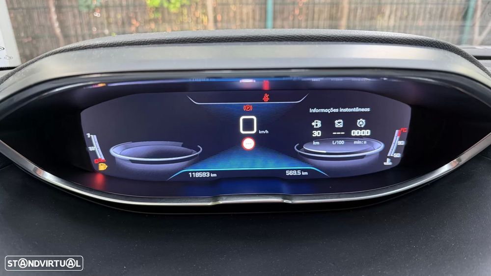 Peugeot 3008 1.2 PureTech Active Pack - 13