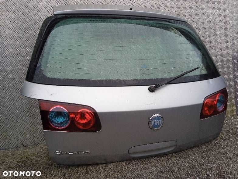 KLAPA BAGAŻNIKA FIAT CROMA - 2