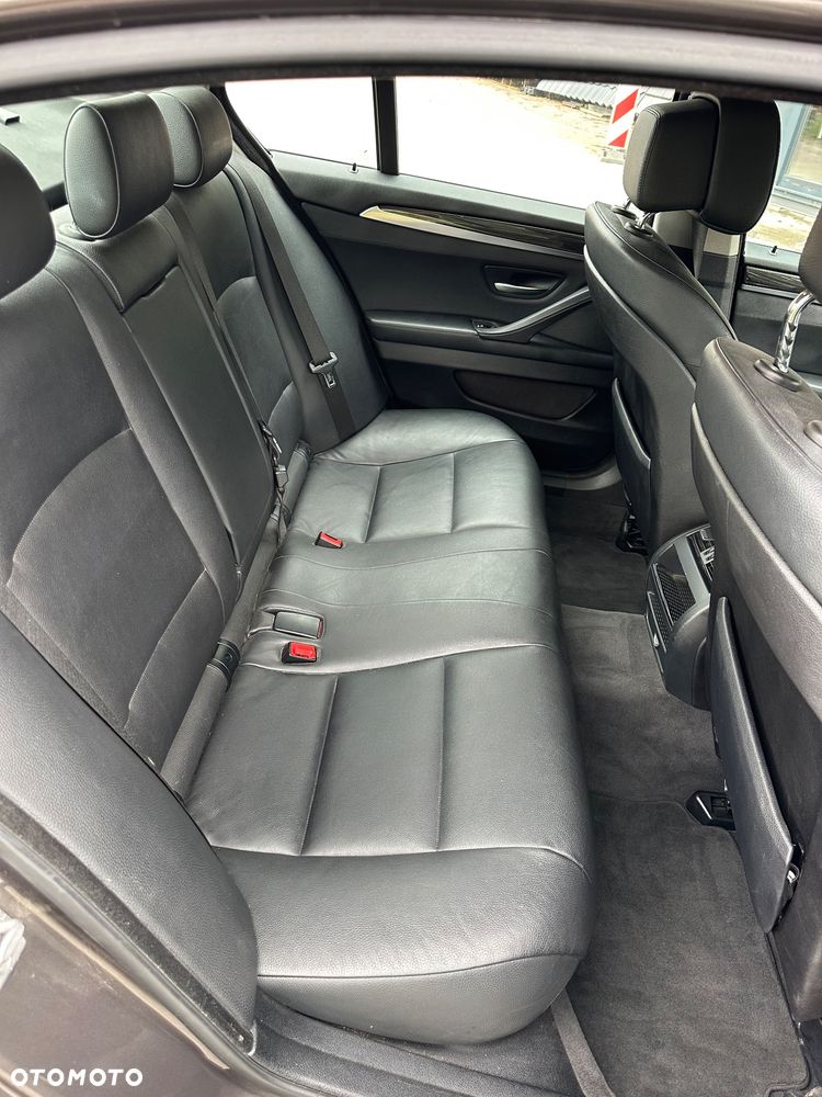 BMW Seria 5 - 25