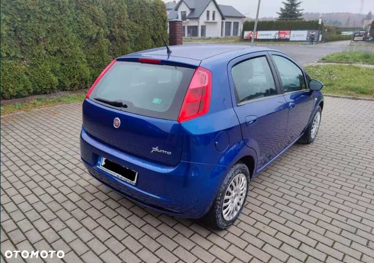 Fiat Grande Punto - 5