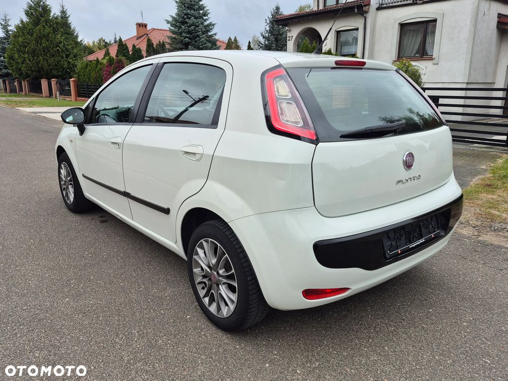 Fiat Punto Evo 2011 photo 4