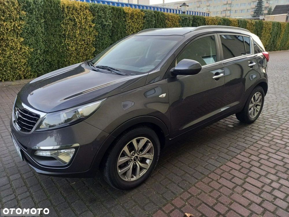Kia Sportage 1.7 CRDI 2WD Dream-Team Edition - 11