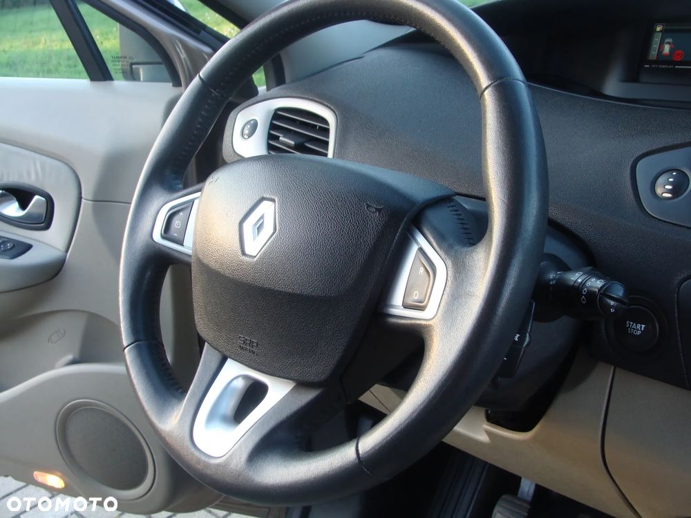 Renault Scenic 1.9 dCi Expression - 20