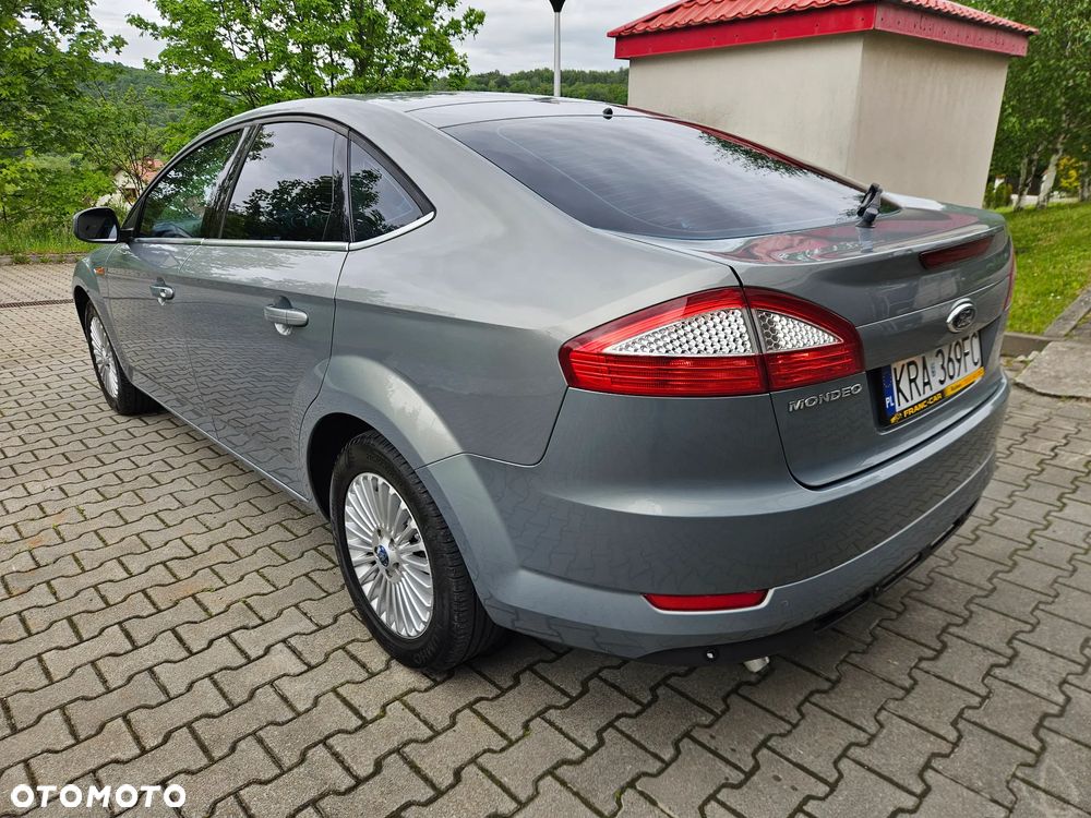 Ford Mondeo 2.0 Viva Titanium - 19