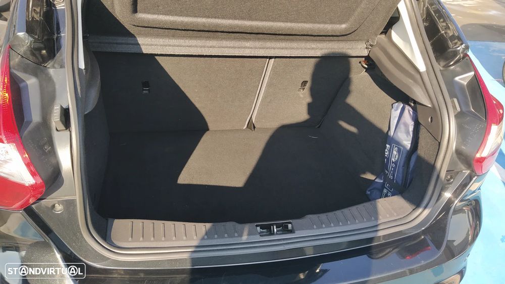 Ford Focus 1.6 TDCi Titanium Best - 48