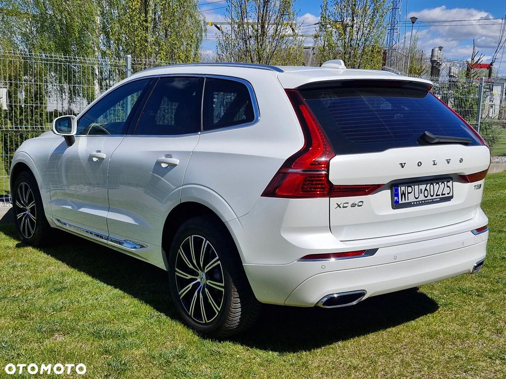 Volvo XC 60 T5 AWD Inscription - 12