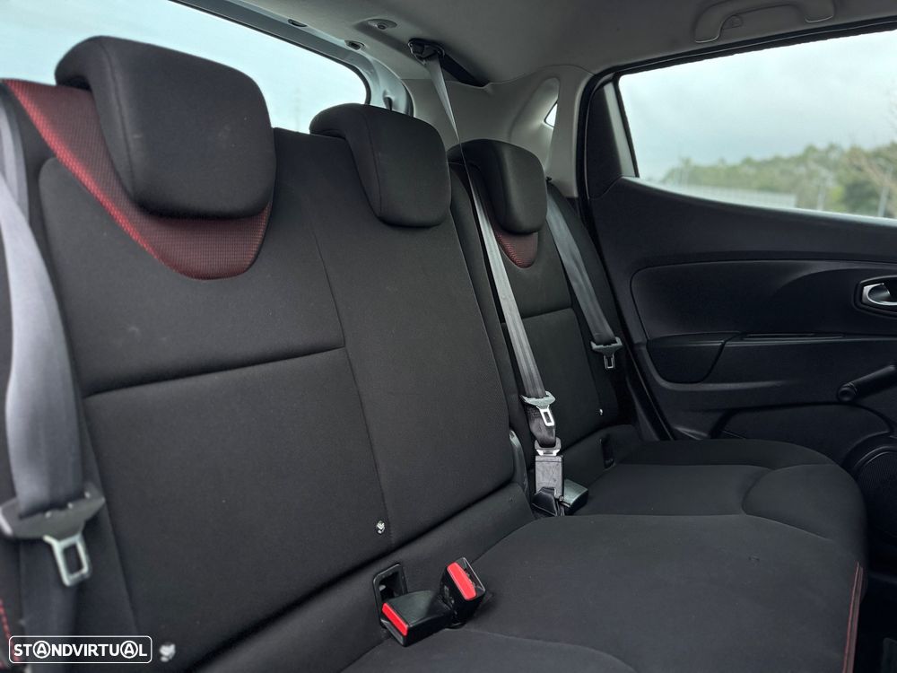 Renault Clio 1.5 dCi Zen - 9