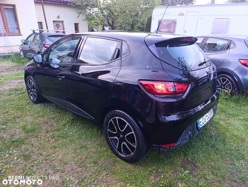 Renault Clio 1.2 16V 75 LIMITED - 34