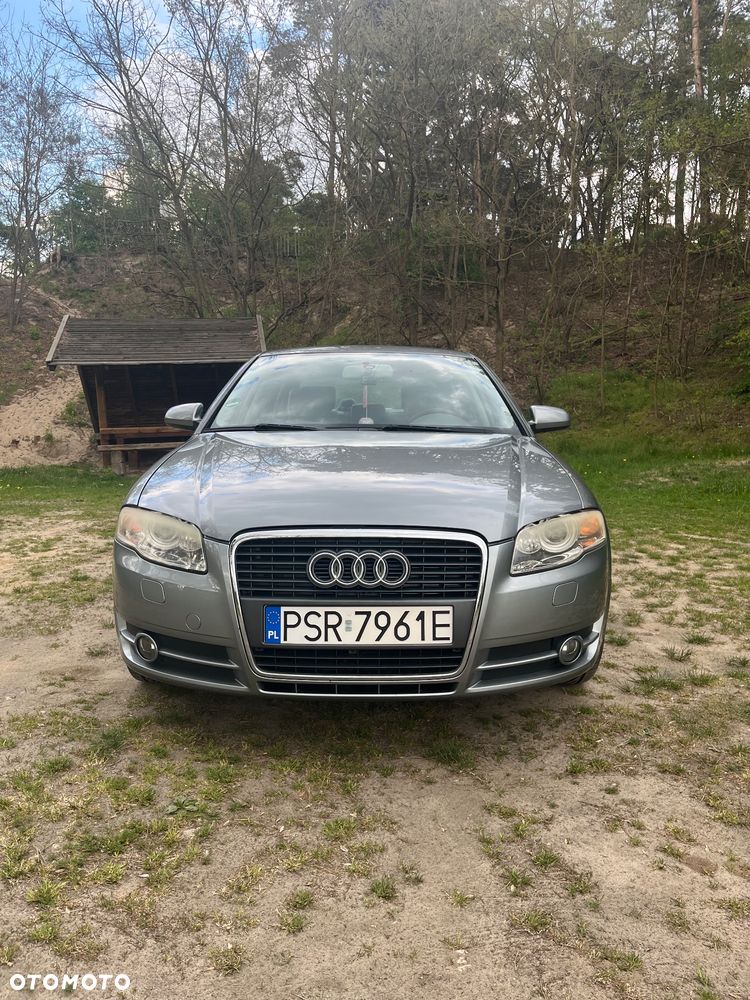 Audi A4 Limousine - 2