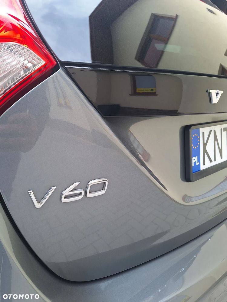Volvo V60 Cross Country D3 Geartronic Kinetic - 6