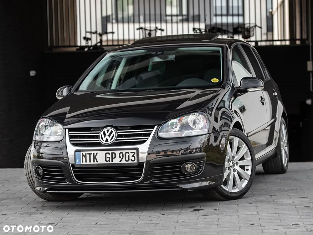 Volkswagen Golf - 5