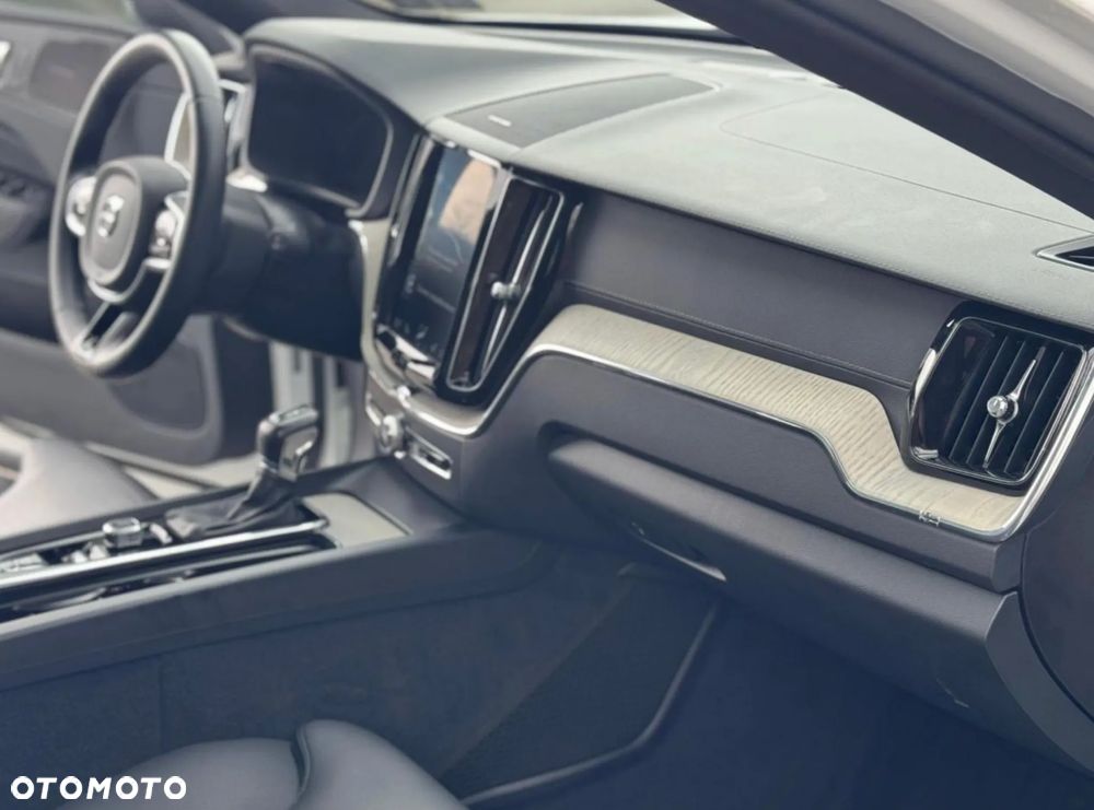 Volvo XC 60 B5 B AWD Geartronic Inscription - 10