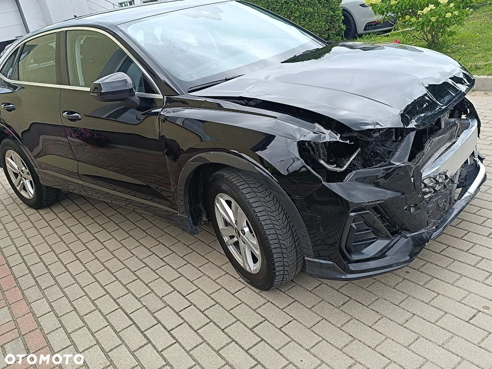 Audi Q3 35 TFSI Advanced S tronic - 4