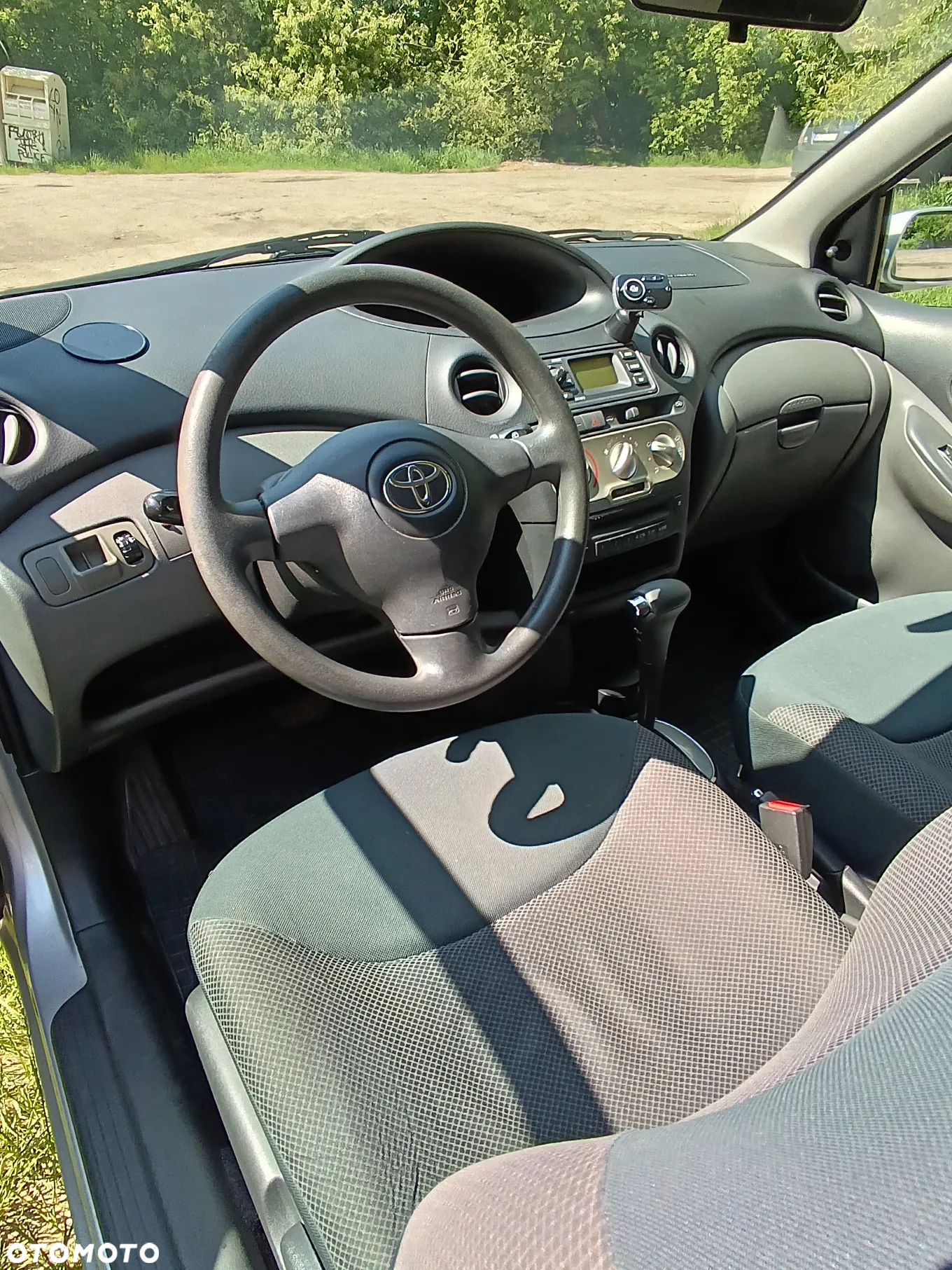 Toyota Yaris - 6