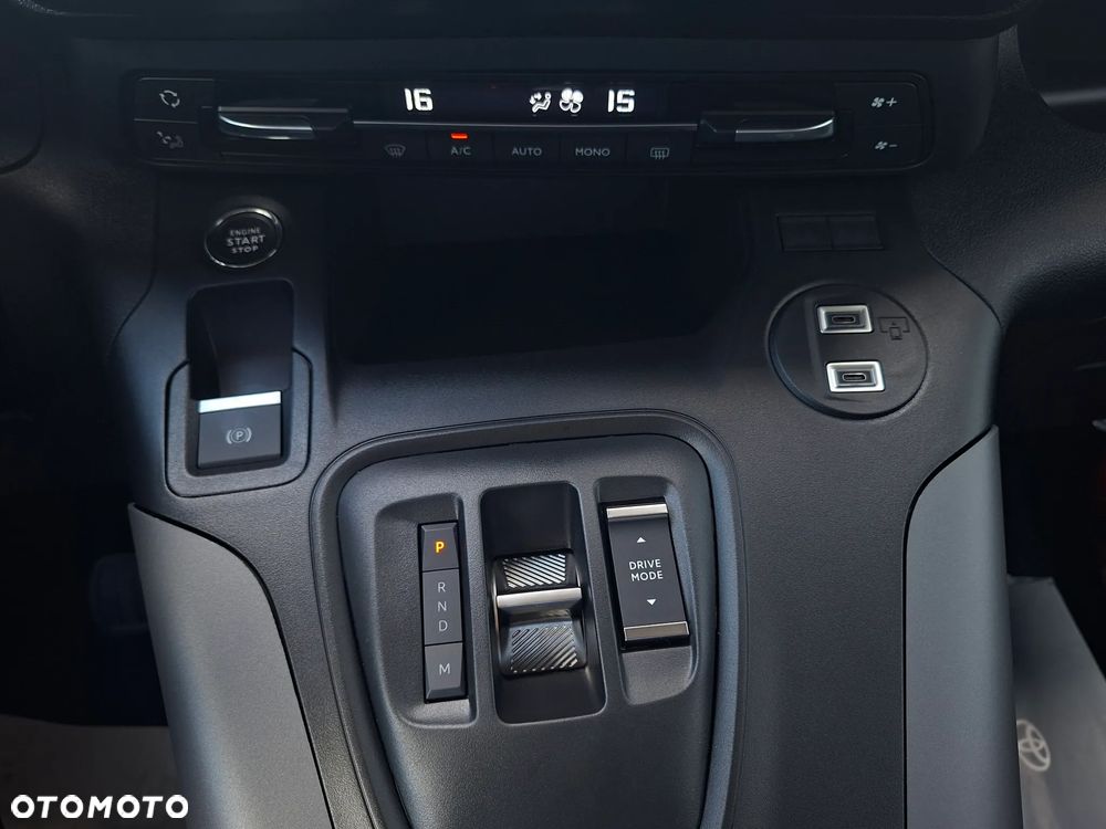 Toyota Proace City Verso Long 1.5 D-4D Family - 25