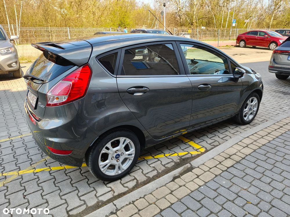 Ford Fiesta 1.4 Titanium - 6