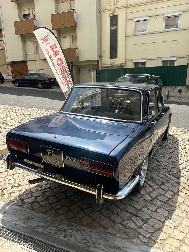 Alfa Romeo 2000 - 3